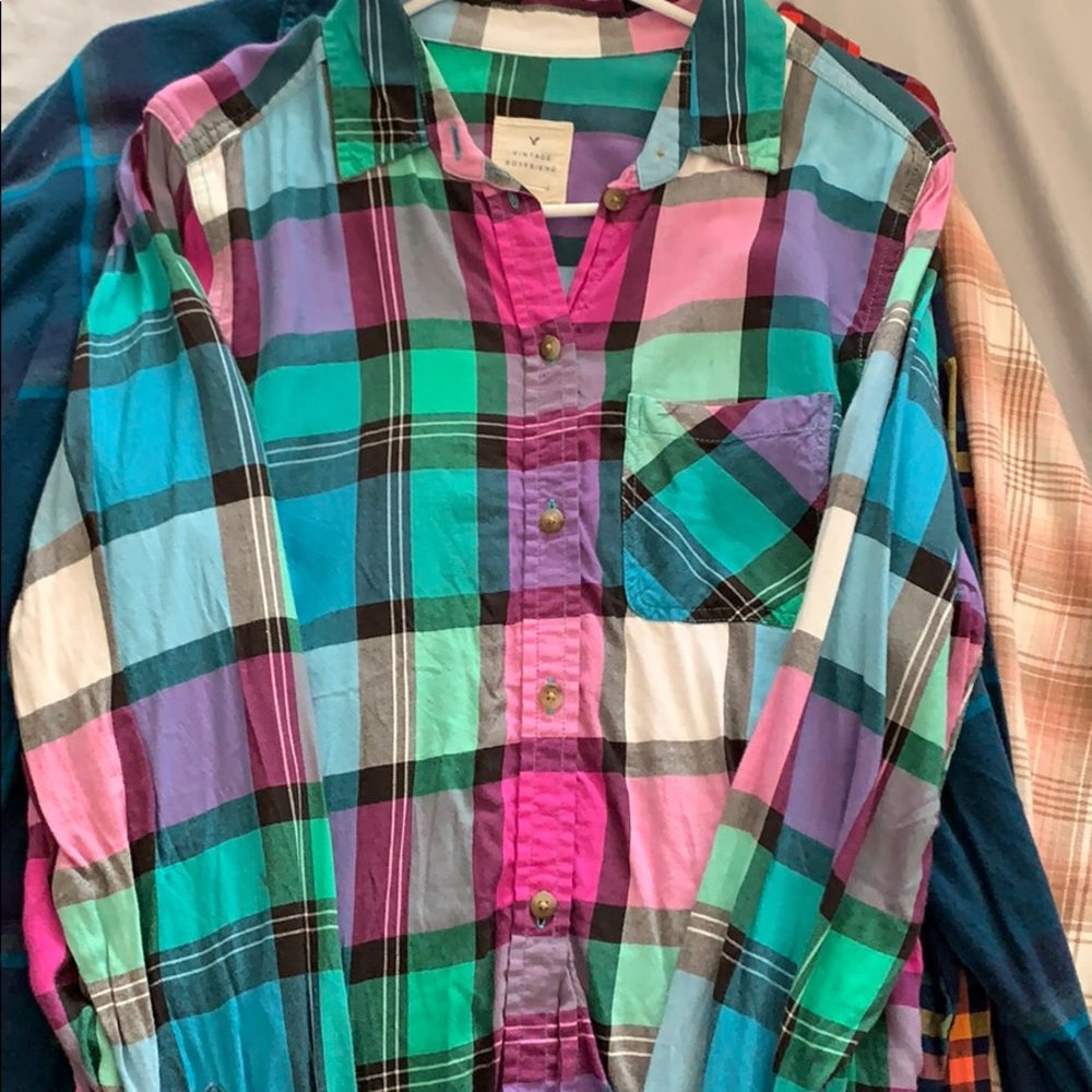 Lot of women’s flannels!